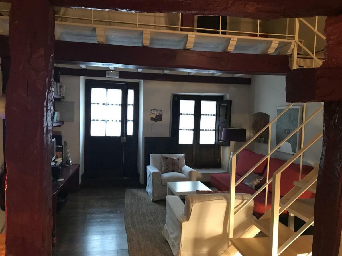 Apartment Loft La Casa De Pajaritas